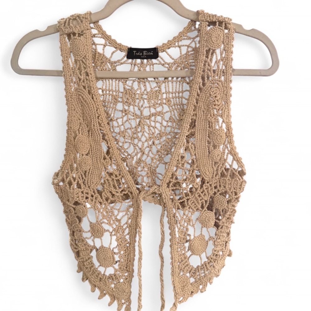 Vintage Crochet Vest w/ Subtle Sparkle – Tres Bien USA